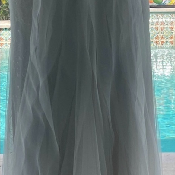 White by Vera Wang Wedding Dress, Size 14, Excellent Condition, Ivory - Picture 12 of 13